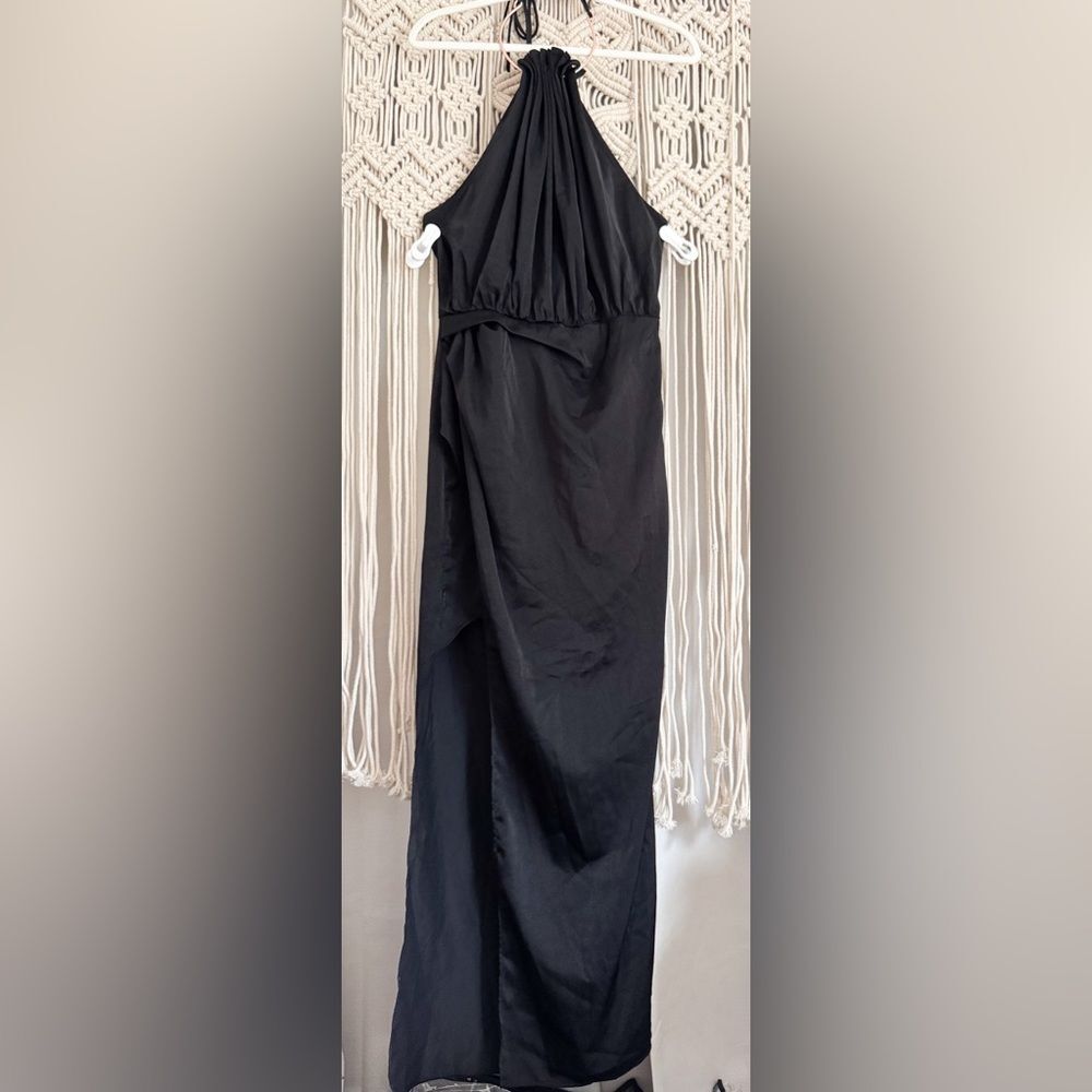 Do+Be x Baltic Born Black Semi Formal Bronze Halter Neck Dress NWT Medium